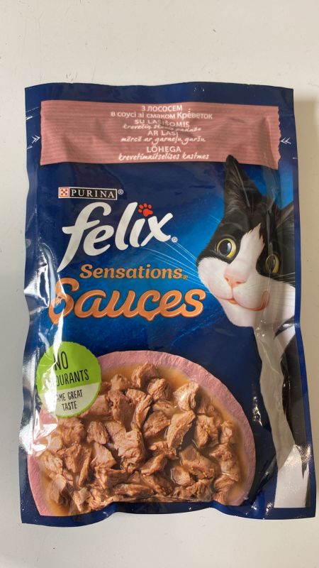 Пауч для котів Felix Sensations Sauces з лососем у соусі зі смаком креветок